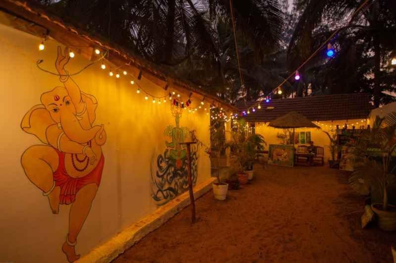 Kranti Yoga Tradition - Beach Resort Patnem Beach 外观 照片